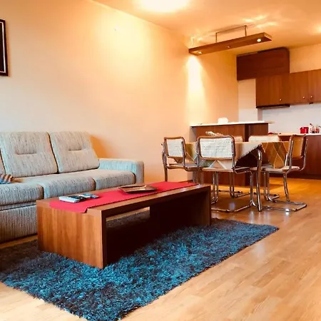 Iglika Apartment *