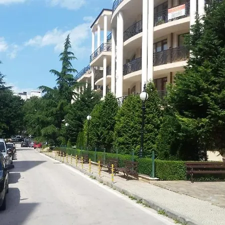 Apartment Iglika